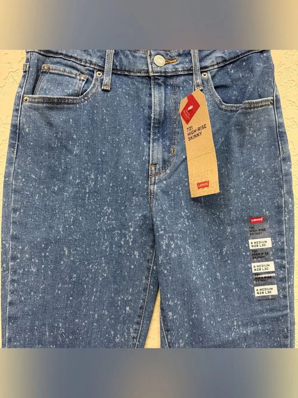 Levi’s 721 High Rise Skinny Jeans